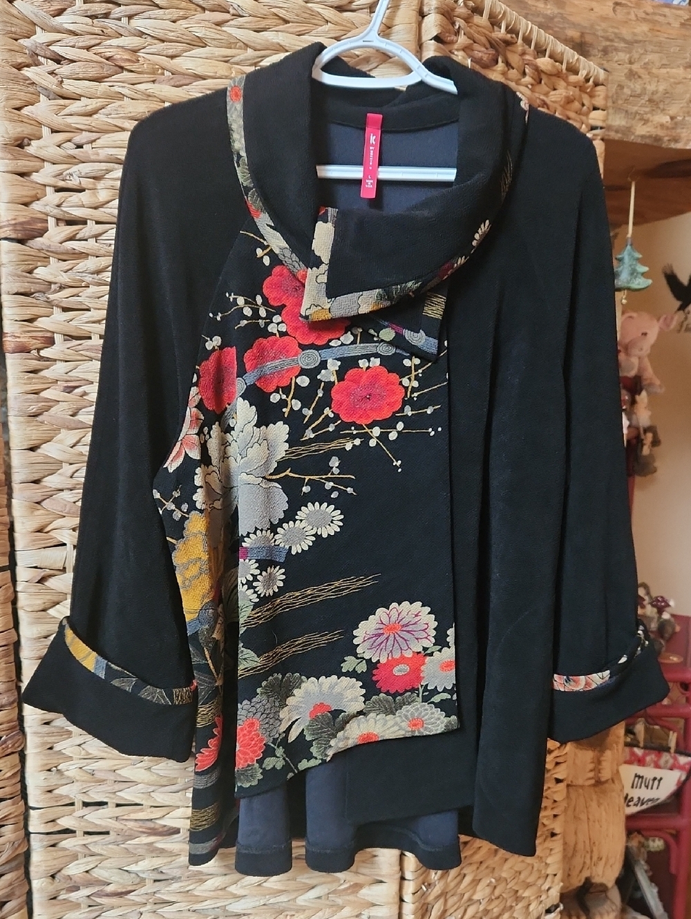 IC Connie K Kimono Style Jacket Large
